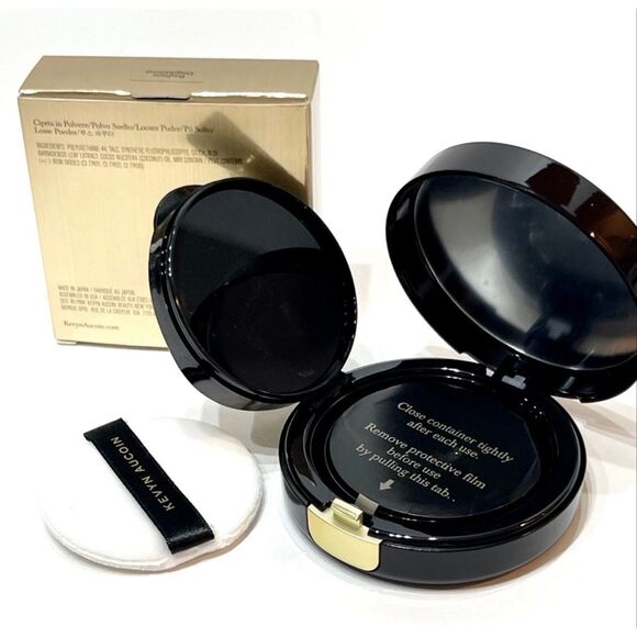 Kevyn Aucoin  NWTIB - The Gossamer Loose Powder/Radiant Diaphanous  Full Size - Picture 8 of 12